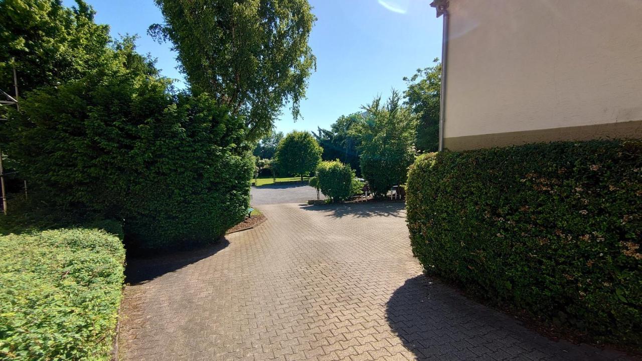 Hotel Landgasthof Fromm Untergruppenbach Eksteriør billede
